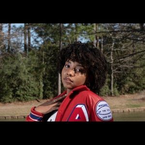 Meet your Posher, Robin